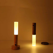 Carregar imagem no visualizador da galeria, Luminária Magnética com Sensor de Presença