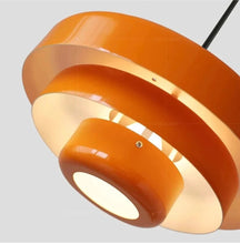 Carregar imagem no visualizador da galeria, Luminária Retro em Alumínio