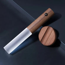 Carregar imagem no visualizador da galeria, Luminária Magnética com Sensor de Presença
