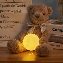 Carregar imagem no visualizador da galeria, Luminária Lua 3D
